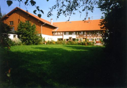 Mein Heimathaus (Fernansicht)